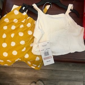 Kids never worn cute summer outfit